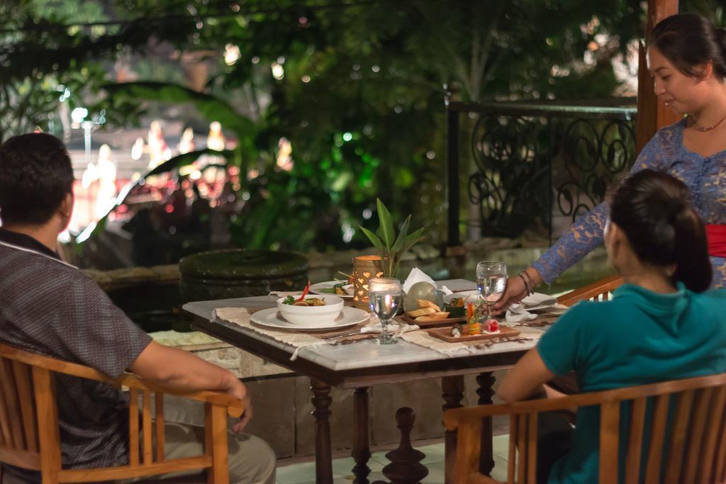 Depradha Ubud エクステリア 写真