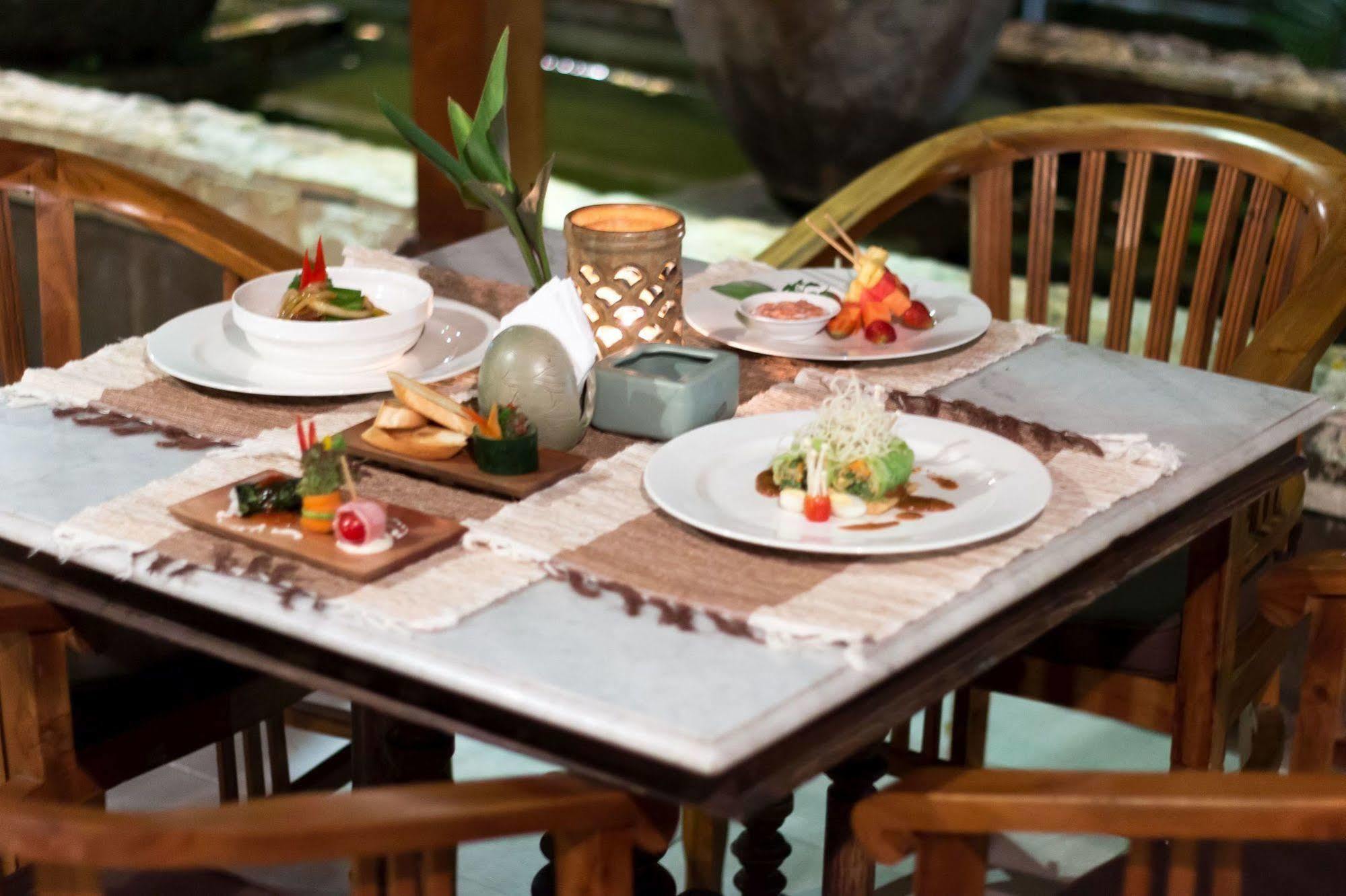 Depradha Ubud エクステリア 写真