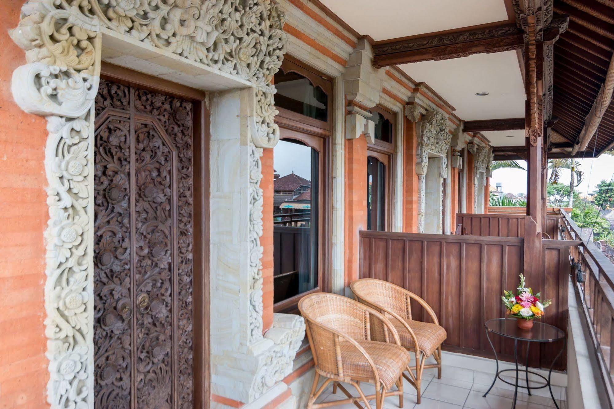 Depradha Ubud エクステリア 写真