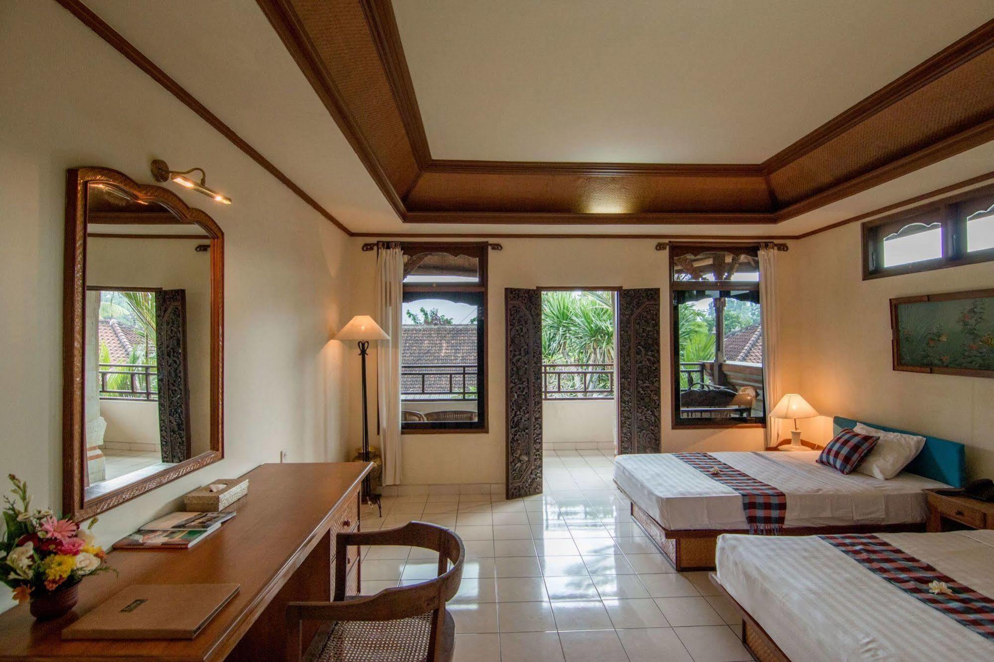 Depradha Ubud エクステリア 写真