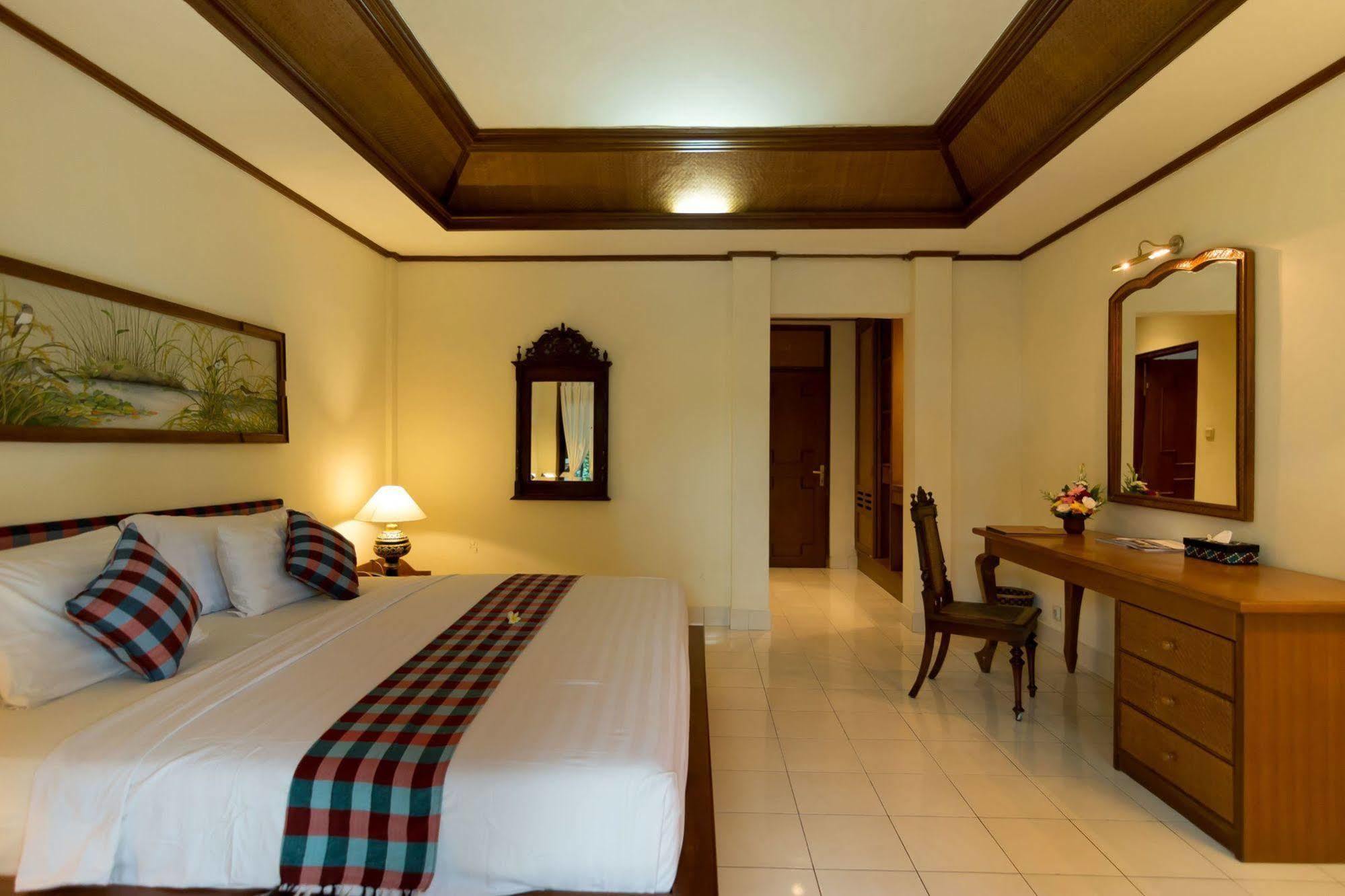 Depradha Ubud エクステリア 写真