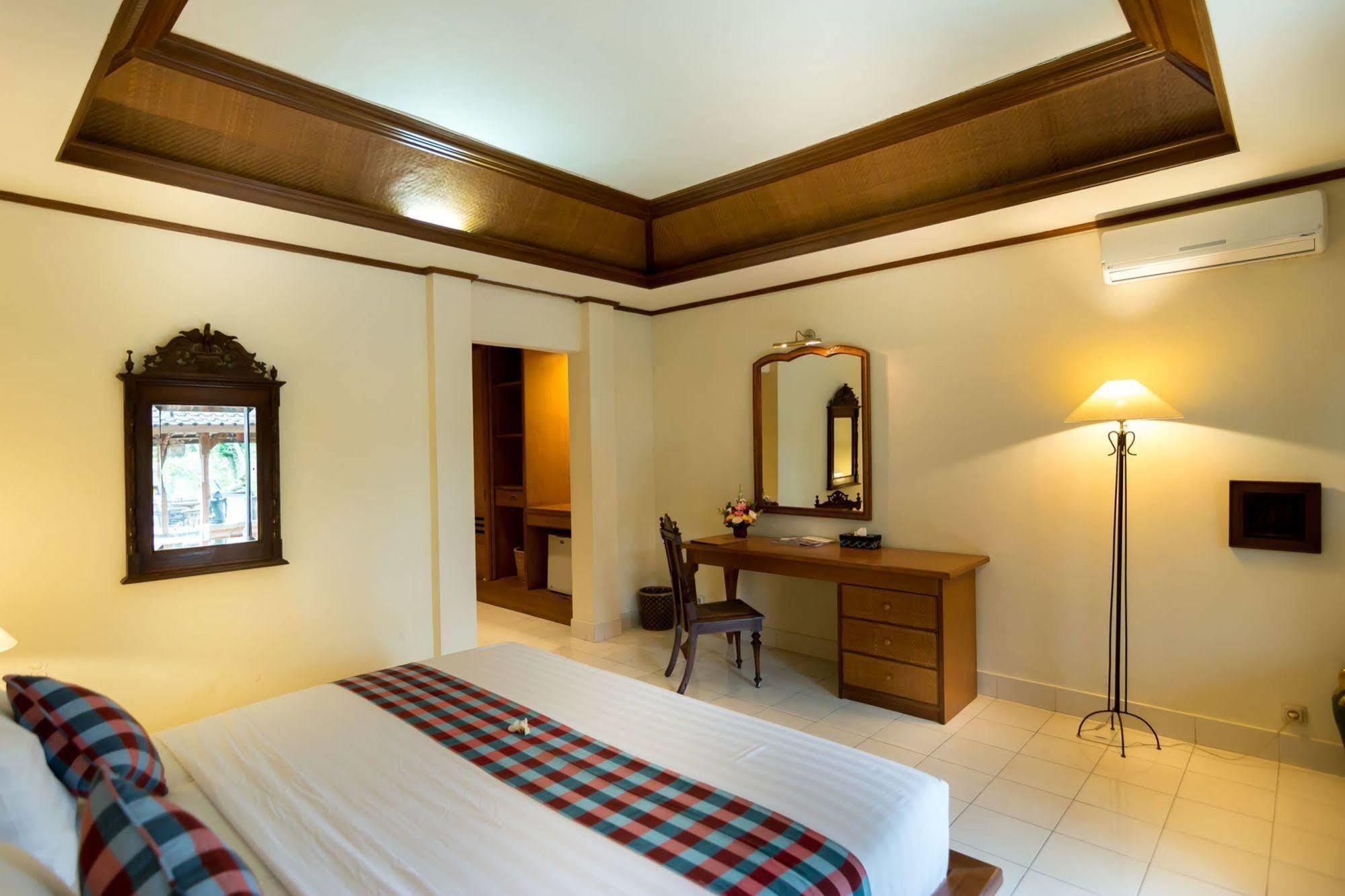 Depradha Ubud エクステリア 写真